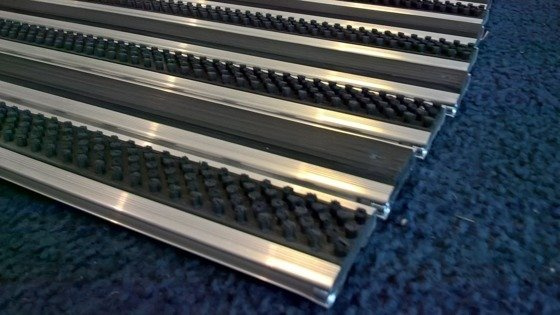 WYCIERACZKA ALUMINIOWA LUX 12mm 61x40cm szczotka-guma